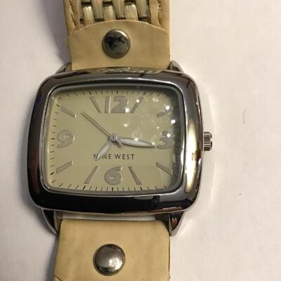 Lot 10 Wristwatches