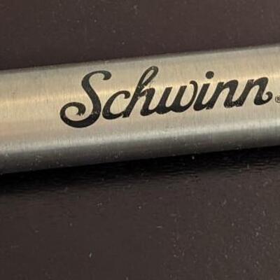 #15 Schwinn bike pump, new