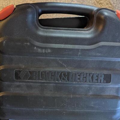 #28 Black and Decker Drill, cordless 