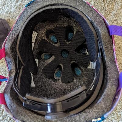 #37 Child size small bike helmet