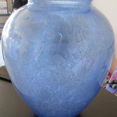 #47 Light blue vase
