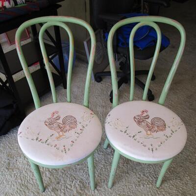#49 Two vintage chairs 