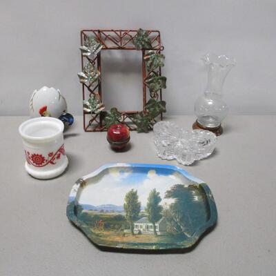 Home Decor  - The apple is a trinket container