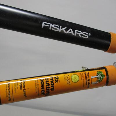 Fiskars Tree & Shrub Trimmer