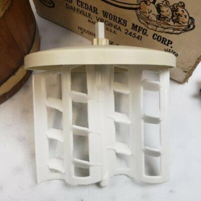 RCW Frost King Ice Cream Freezer/Maker - Used, Rusting on Drum