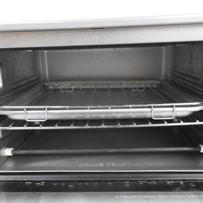 Hamilton Beach Toaster Oven, Turns On, Good Condition, Black & Silver Colors