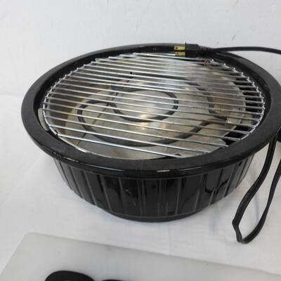 Baby Loaf Pans, 2 Bundt Pans, Griddle, 8 Inch Pan