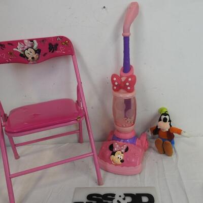 Minnie Mouse Toy Vacuum, Goofy Stuffed Animal, Minnie Small Chair, Damage in Pic
