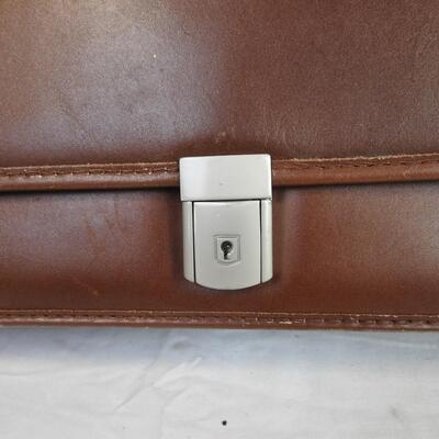 McKlein Leather Handbag, 3 Inside Pockets, Handle and Strap, No Key for Lock