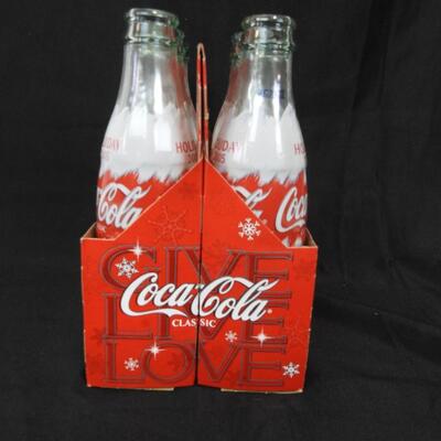 6 8 oz Bottles of Holiday Coca-Cola 2005, In-Box