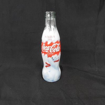 6 8 oz Bottles of Holiday Coca-Cola 2005, In-Box