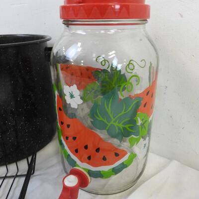 5 pc Kitchen Lot: Glass Watermelon Water Dispenser, Stock Pot