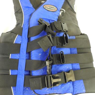 Obrien Adult Small Life Jacket, Blue, 6 Water toys