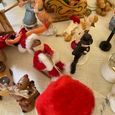 Vintage Christmas Items