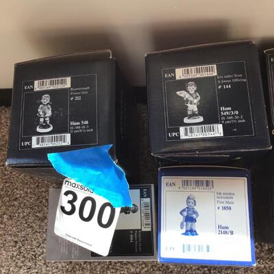 Lot 20 Hummel Club Figures & 1 Personalized Figure 12 Boxes