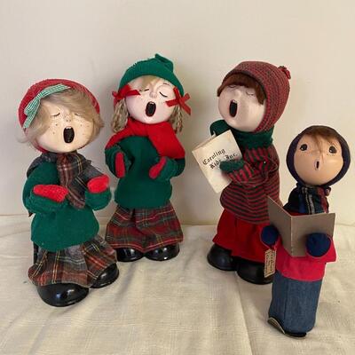 Sandra Hasson Carolers