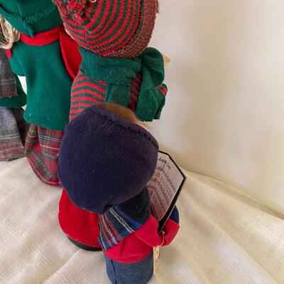 Sandra Hasson Carolers