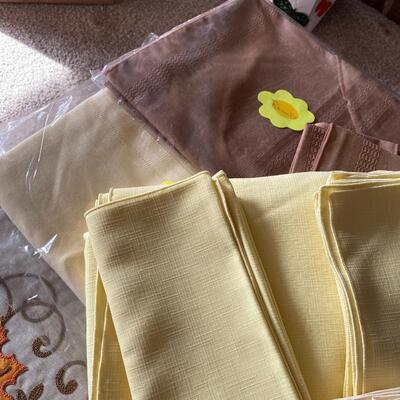 Vintage Linens Fall Autumn Colors