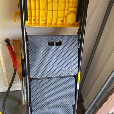 Four Ladders