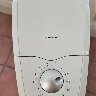 Lot #123 Brookstone Air Purifier