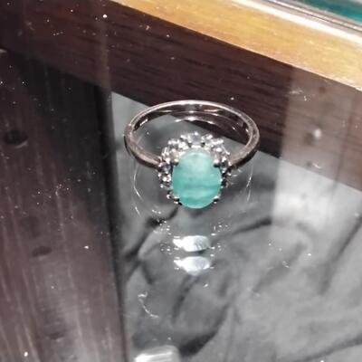 Emerald and Amethyst Sterling Silver Ring Size 8