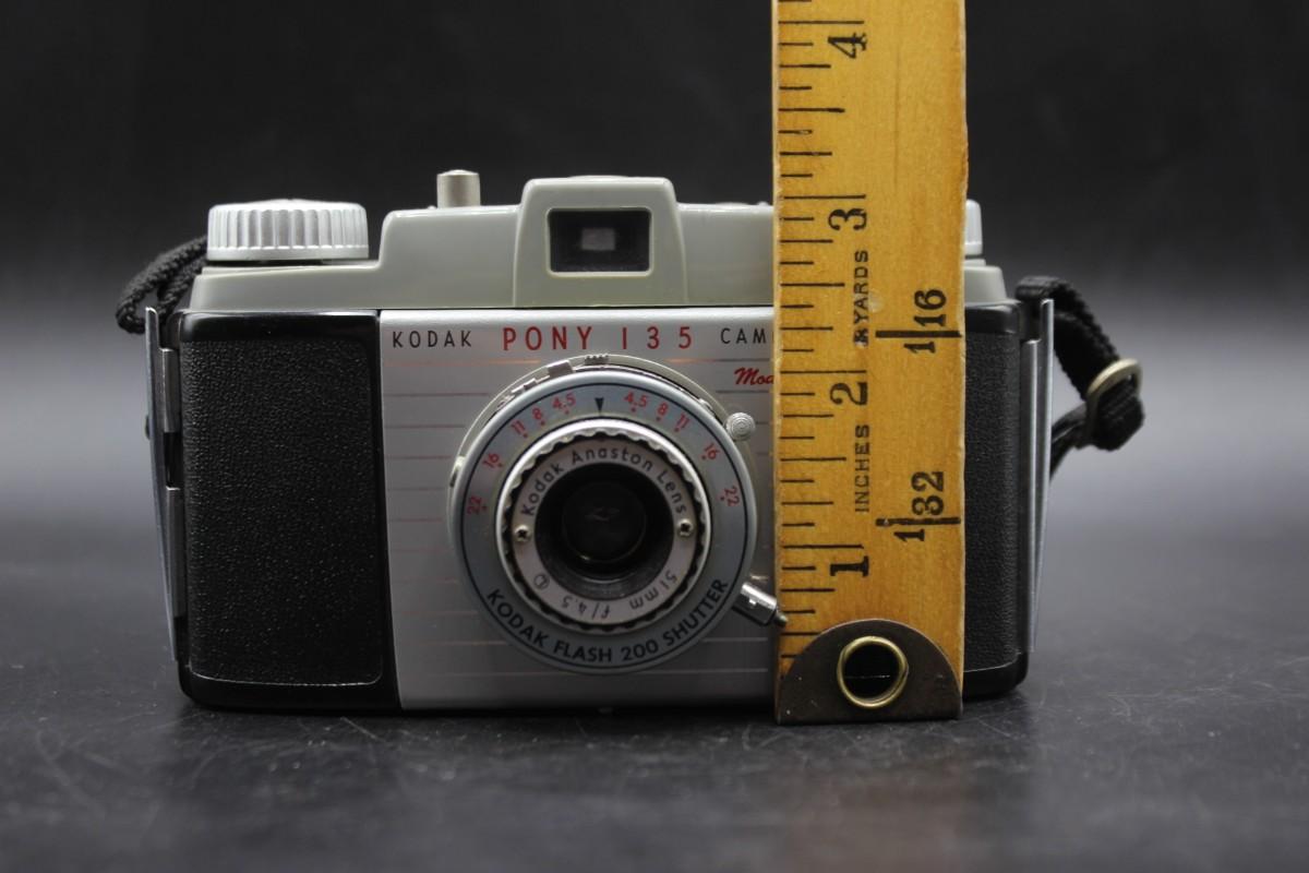 Vintage Kodak Pony 135 Model B Camera | EstateSales.org