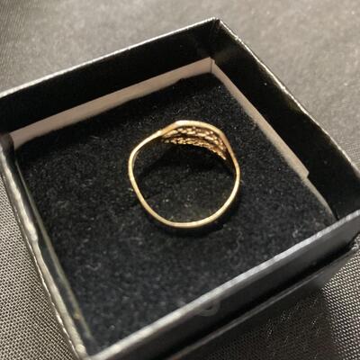 14k Yellow Gold Vintage Ring Size 4.5