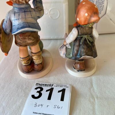 2 Hummels The Artist Boy 304 Box tmk5 & Grandmas Girl 561 tmk7 Bix