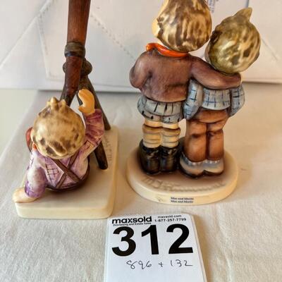 2 Hummels Max & amortization 896 & Star Gazer w/boxes tmk7