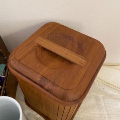 Assortment of Vintage Collectibles