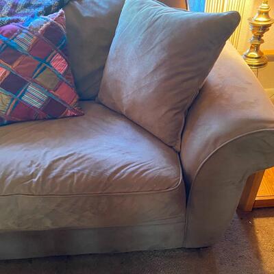 Havertys Sofa