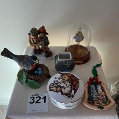 Lot 6 Decorative Items