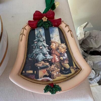 Lot 6 Decorative Items