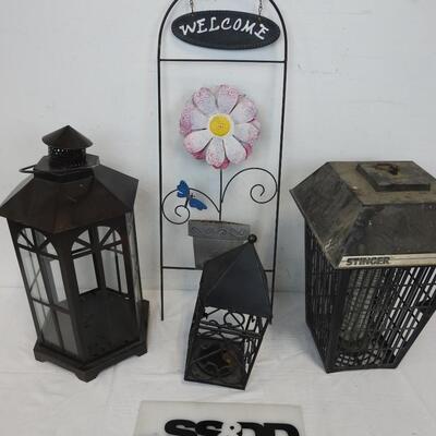 4 pc Outdoor Metal Decor, Welcome Sign, Bug Zapper, Works