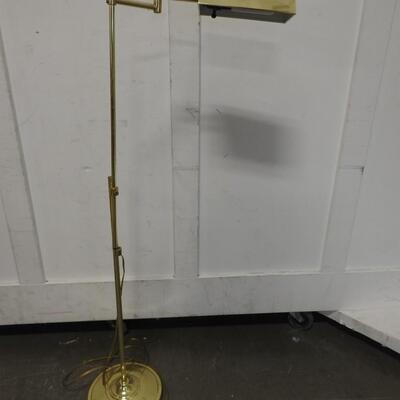 Gold Toned Lamp, Works