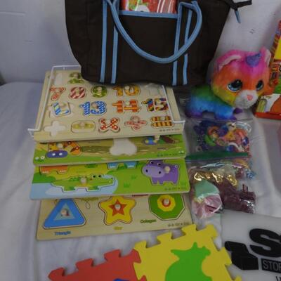 10 pc Kids Toys, Mega Blocks, Small Bracelets, Cat Toy