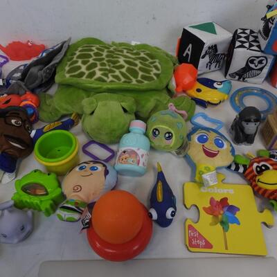 25+ Kid Toy Lot: Blocks, Stuffed Animals, KeyChains, Board Books, Turtle Pillow