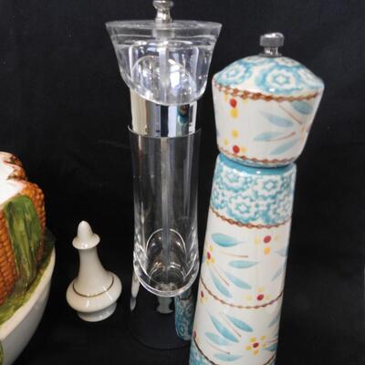 2 Pepper Grinder Shakers, 1 Salt Shaker, Easter Egg Plate, Plates and 3 Bowls