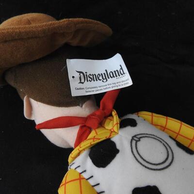 16 Inch Disneyland Toy Story Woody Plush Doll, Near New Condition, Original Tag