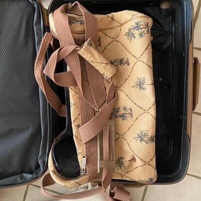 American Tourister palm tree themed Suitcase set