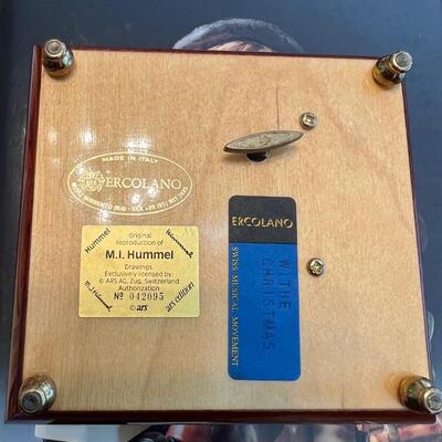 Lot 10 Hummel decorative Items