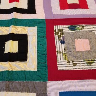 Lot #160  Pretty Vintage Handsewn Quilt - Square Design