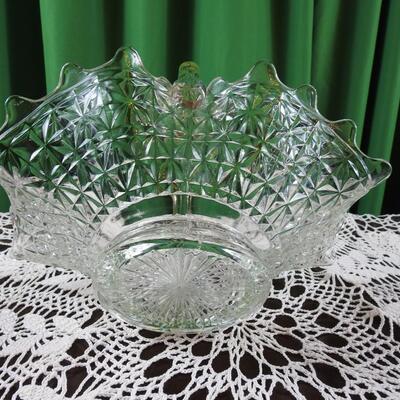 Glass flower basket