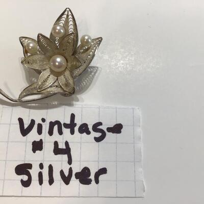 Vintage silver brooch