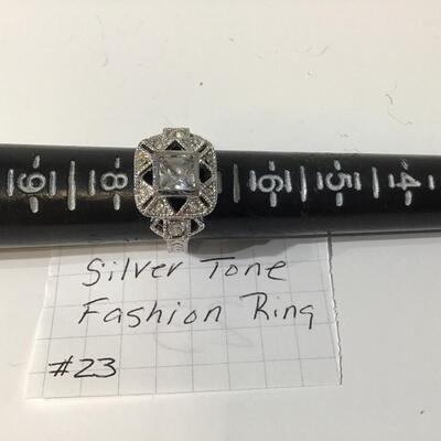 Silver tone fashion ring