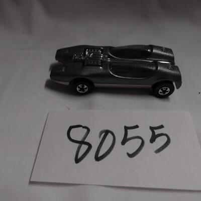 Item 8055 Hot Wheels