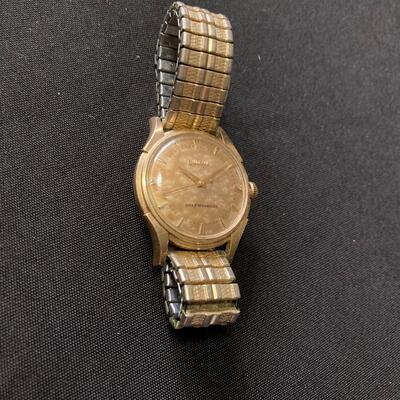 Bulova Vintage Menâ€™s Automatic Watch Working!