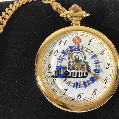 Lionel train pocket watch w/train sounds tested new batteries
