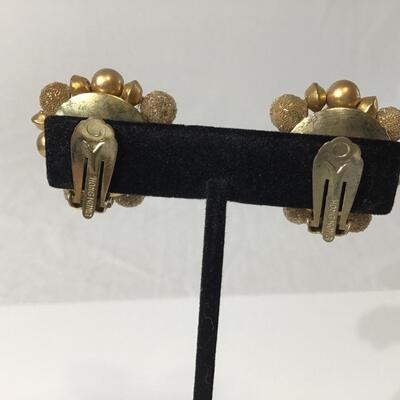 Vintage gold tone earrings made in Hong Kong