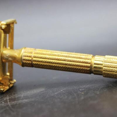 Vintage Gold Gillette Aristocrat Safety Razor